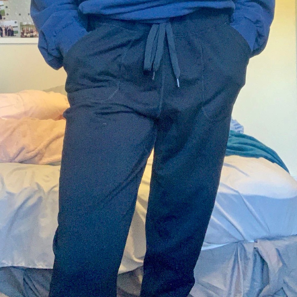 Black joggers with pockets